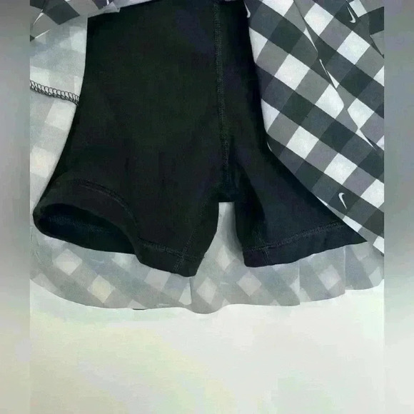 Nike skort NWOT , sz  XS - Picture 8 of 10